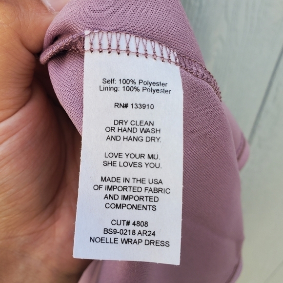 Show Me Your Mumu Noelle Flutter Wrap Braidsmaid Dress Wedding Formal NWT 2x - Picture 13 of 13